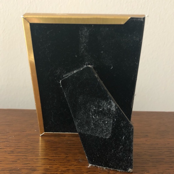 Small Gold Frame - Picture 2 of 3